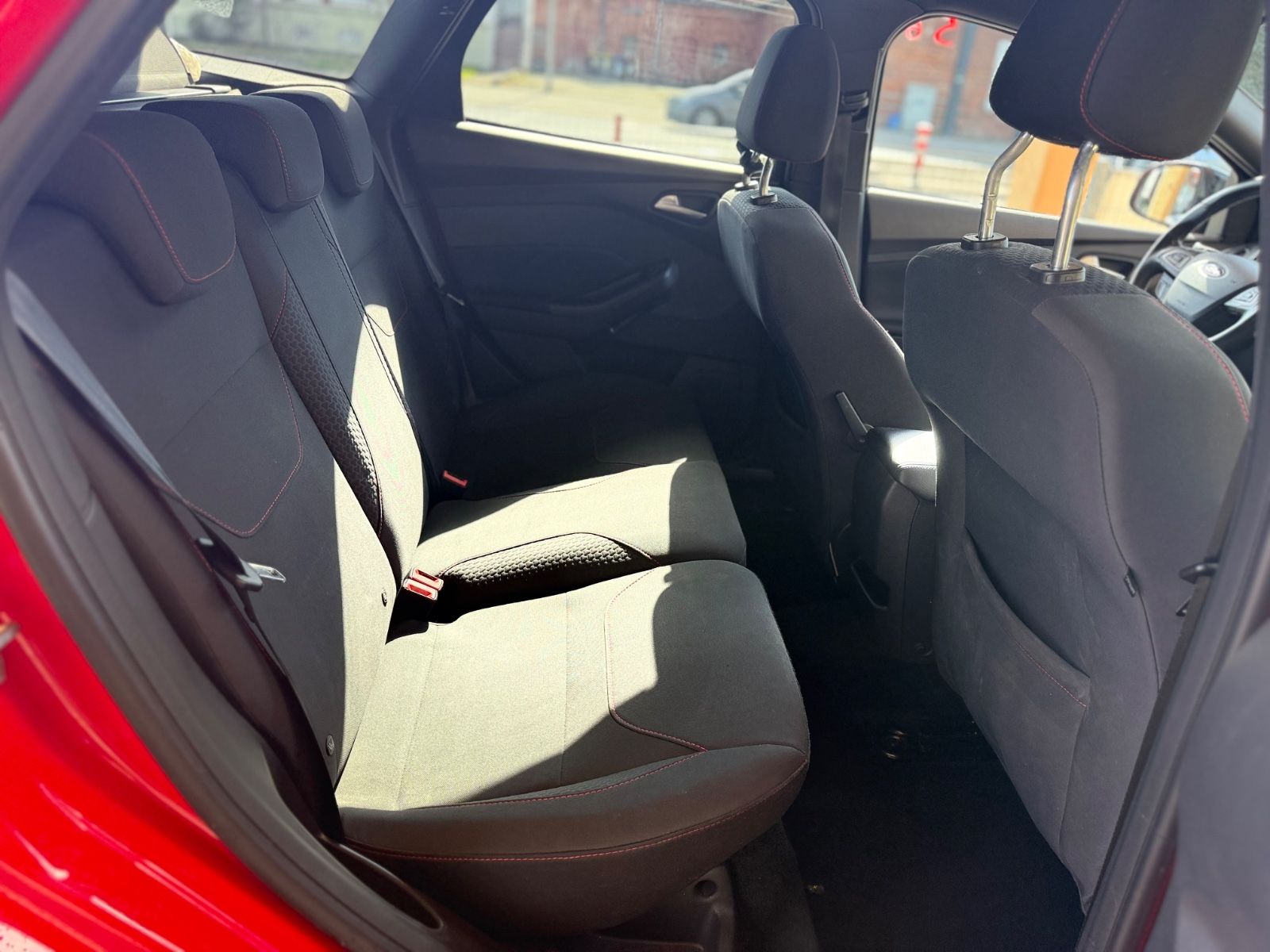 Focus ST-Line Automatik|Scheckheft|Tüv|