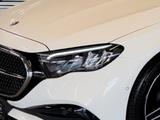 Mercedes-Benz E 300 e T AMG+DISTRONIC+TOTW+NIGHT+AMBIENTE+AHK - mit Hybrid-Antrieb: mit Android Auto, Kombi, mit Klimaanlage