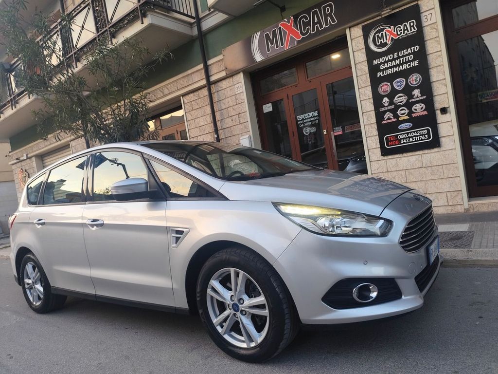 Image of Ford S-Max