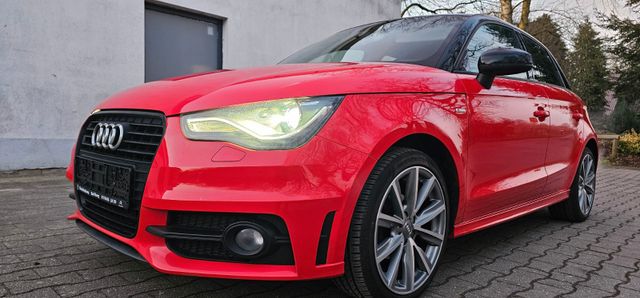 Audi A1 Sportback S-LINE  admired XENON NAVI