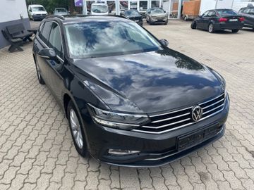 Volkswagen Passat Variant - 2