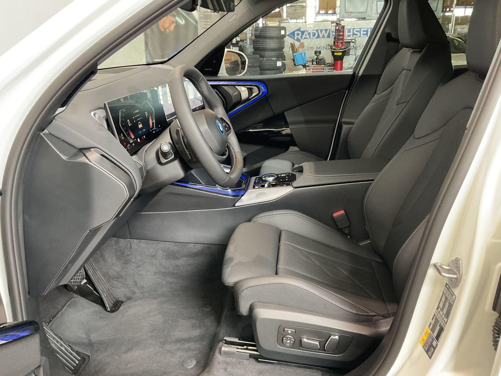 Fahrzeugabbildung BMW X3 30e xDrive |AHK |elektr. Sitz |Harman Kardon