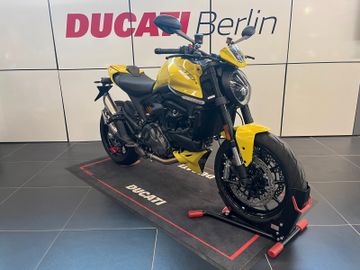 Ducati Monster Plus