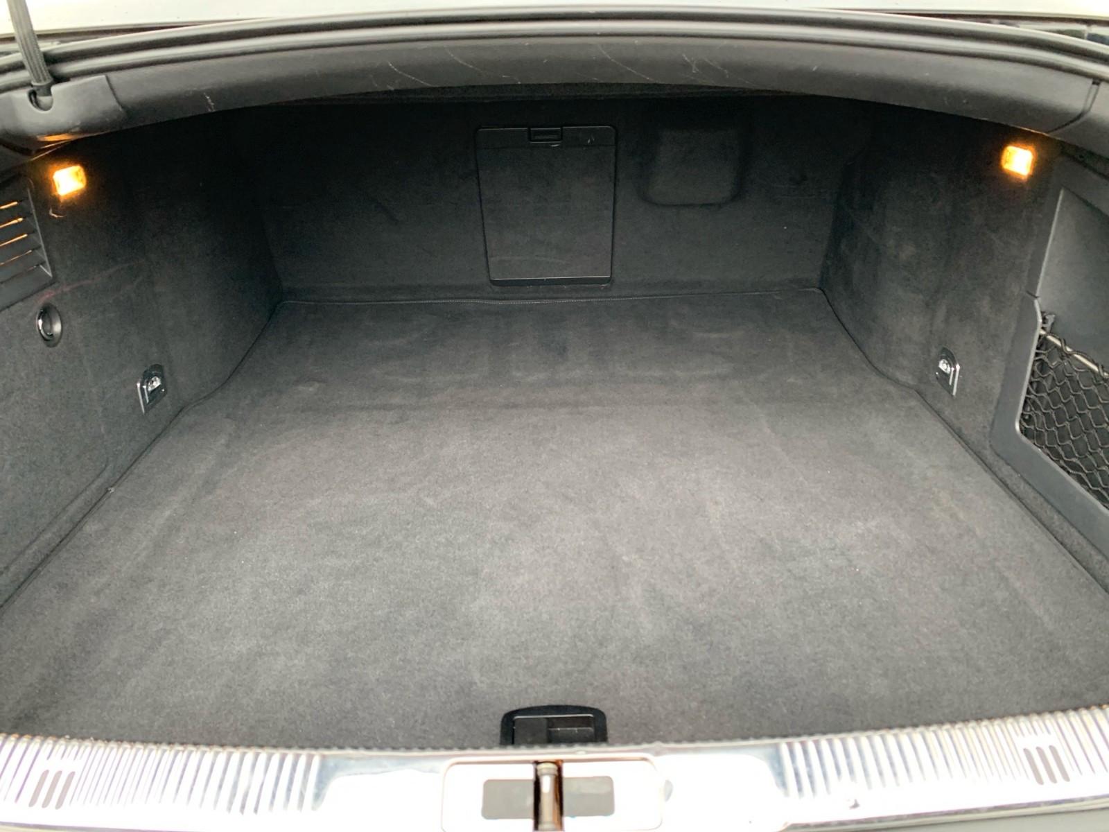 Volkswagen Phaeton V6 TDI 4Motion lang/BiXenon/Navi/Leder