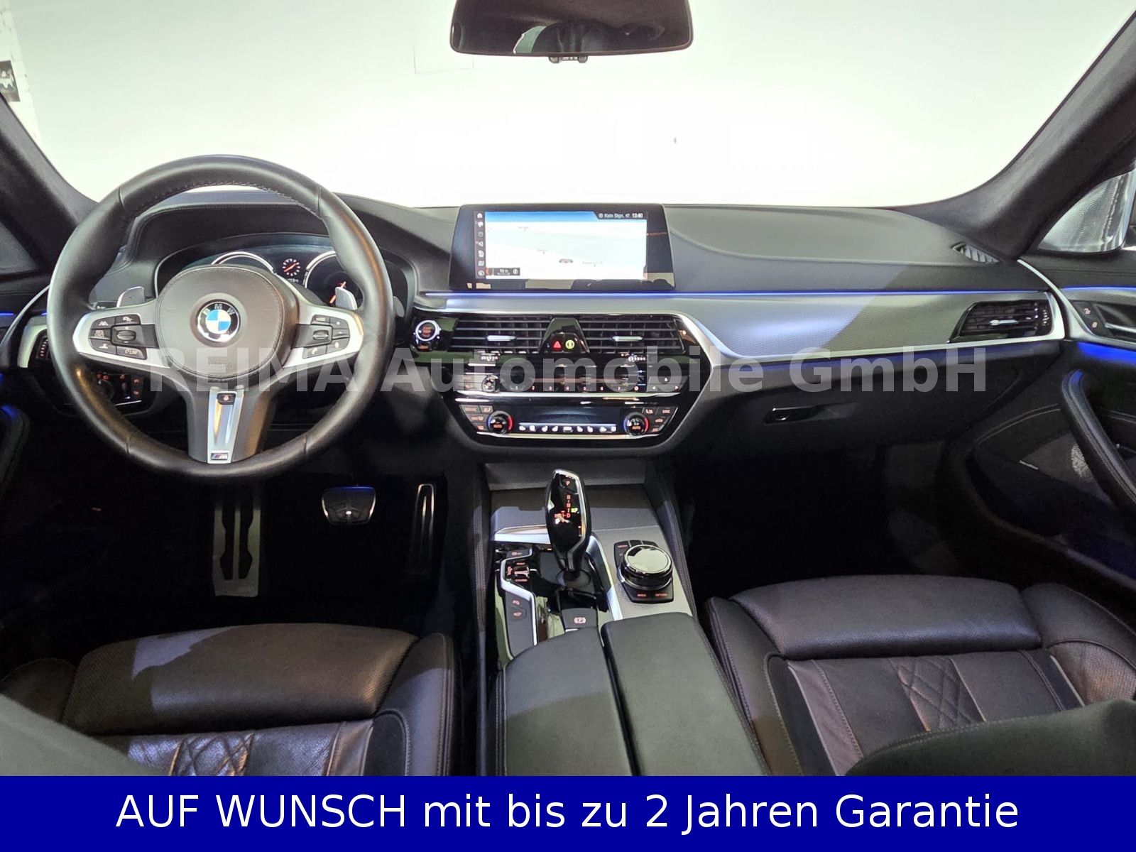 Fahrzeugabbildung BMW M550 i xDrive, Pano, LED, HUD, Massage