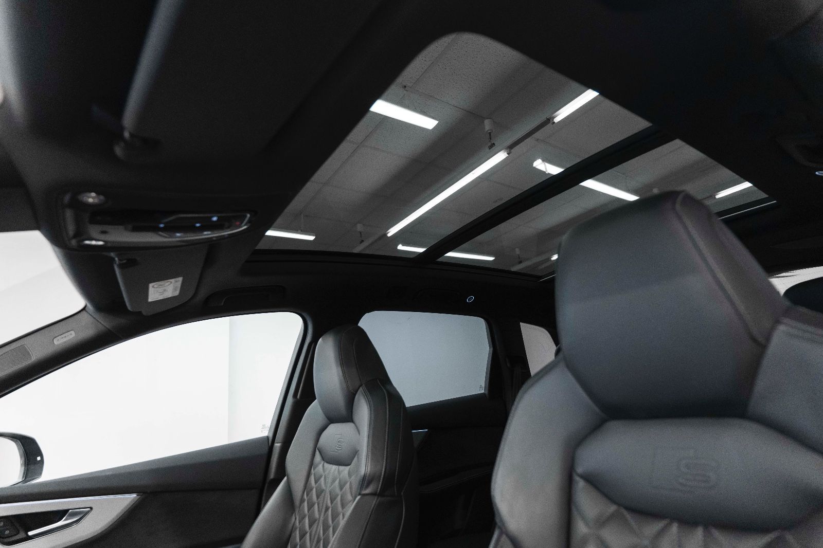 Fahrzeugabbildung Audi SQ7 4.0 TDI quattro HUD LED BOSE 3D MASSAGE LUFT