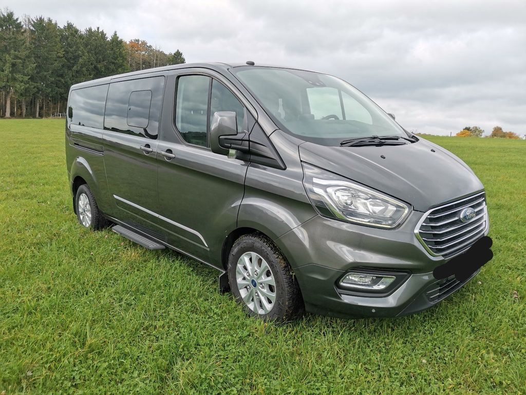 Image of Ford Tourneo Custom