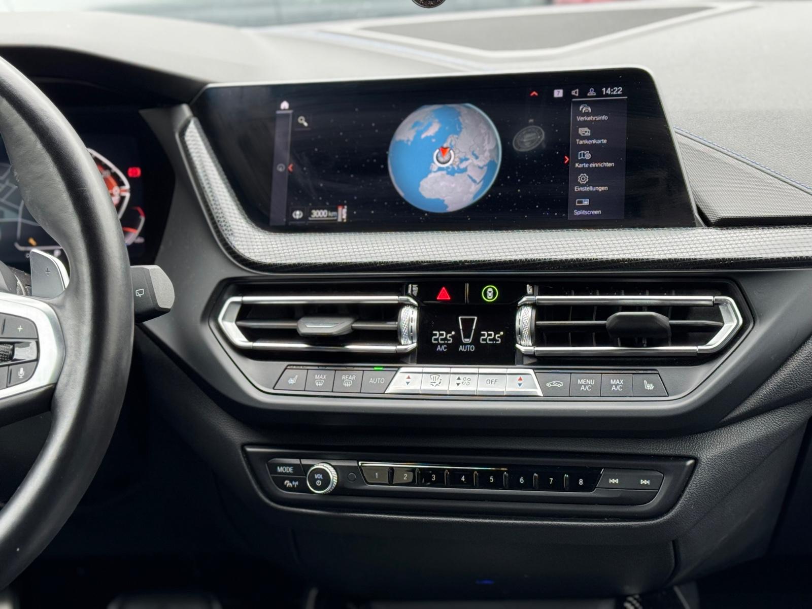 BMW 1 Series d LimousinexDrive M Sport*19'Zl BiColour*LED*, миниатюра 21