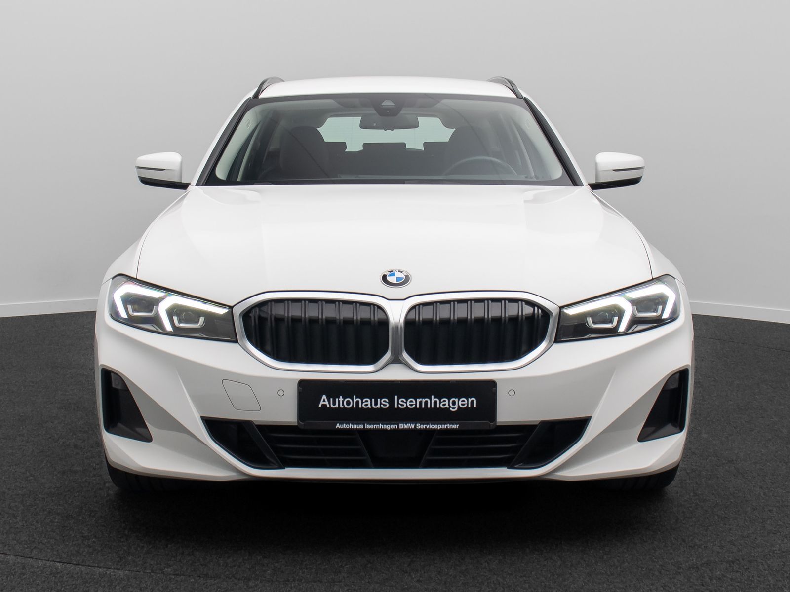 Fahrzeugabbildung BMW 320d HUD DAB Sport Komfort Alarm Teilleder AHK