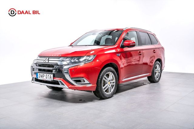 Mitsubishi OUTLANDER PHEV CVT 224HP BUSINESS 360° BT