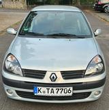 Renault Clio 1.2 16V - Renault Clio aus 2003: 1.2