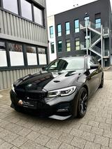 BMW 330xd *360grad*M3 Sitzen*Pano*Laser*Head Up* - BMW 330 Touring Kombi Gebrauchtwagen