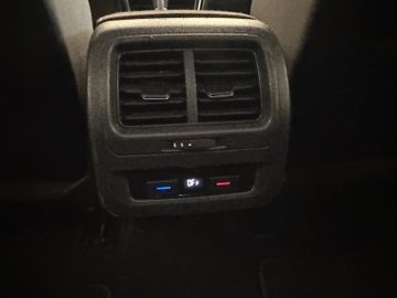 Volkswagen Touran Highline BMTStart-Stopp *LED*AHK*