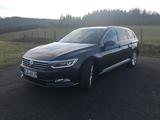 Volkswagen  2.0 TSI 162kW DSG BMT Highline Std.Heizung, AHK - VW Passat Variant von privat