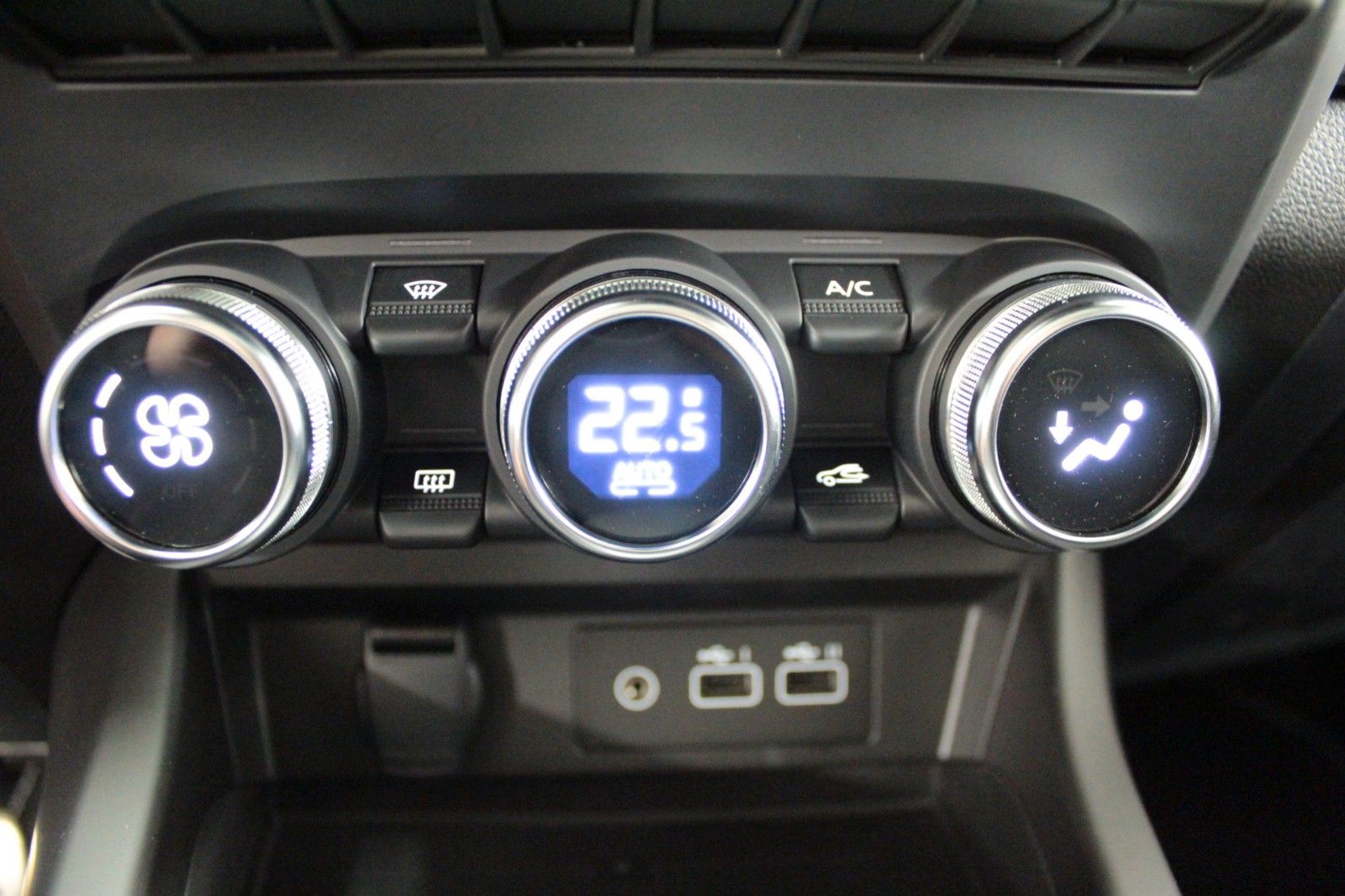 Fahrzeugabbildung Renault Arkana Mild Hybrid 160 EDC Esprit Alpine*15052*