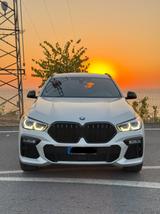 BMW X6 xDrive40d M-Paket *BMW-Garantie*Laser*Pano* - BMW X6 in Duisburg