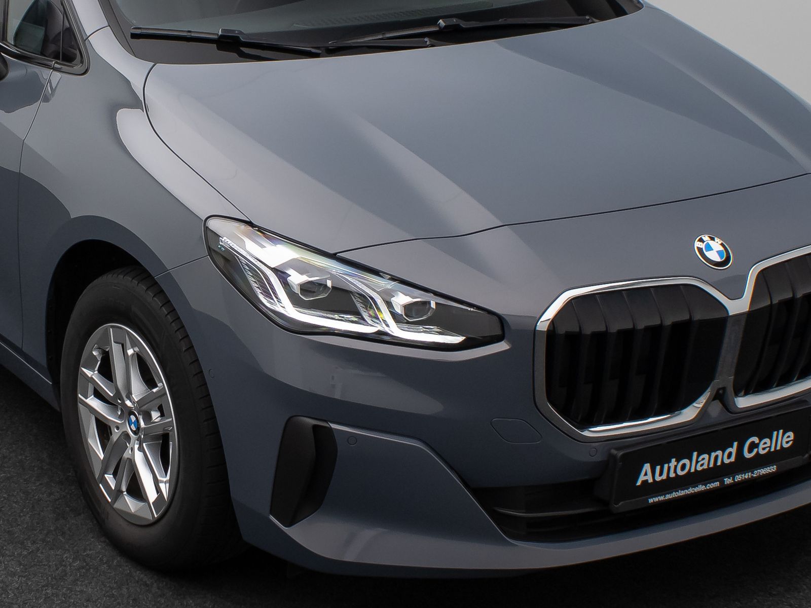 Fahrzeugabbildung BMW 218d Active Tourer Panorama 360°HUD Komfort AHK