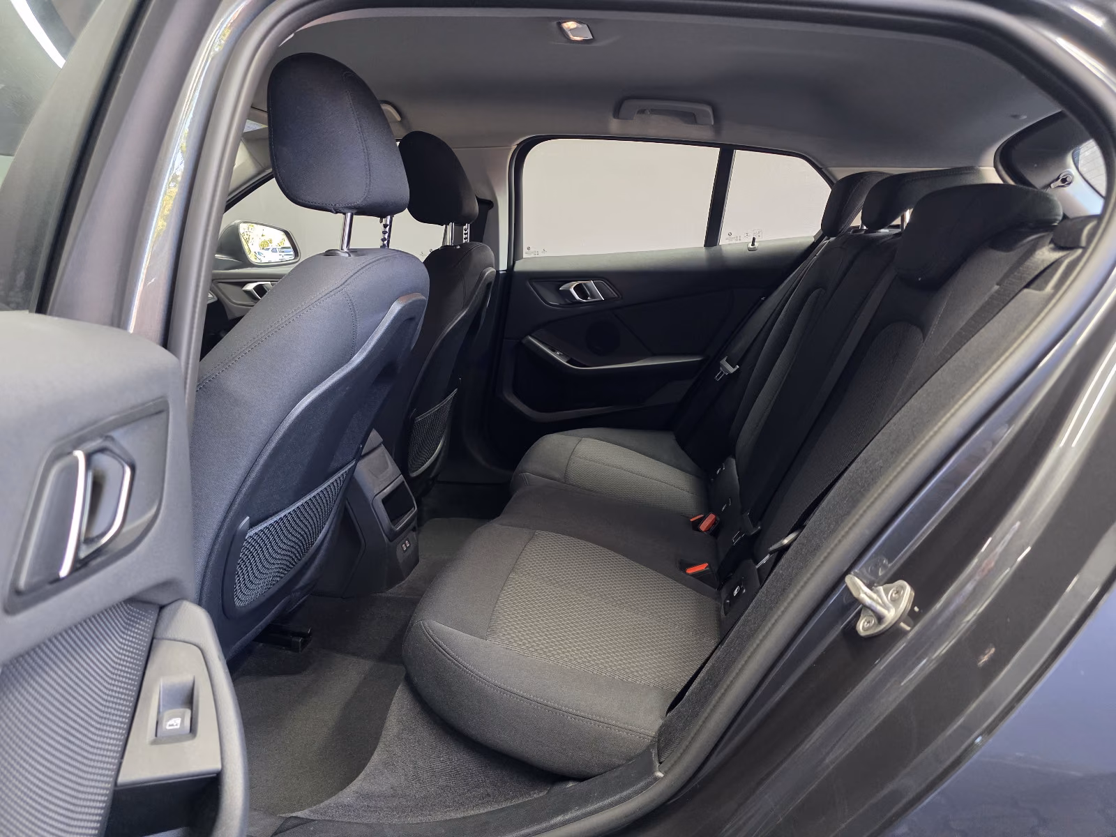 BMW 118 i Advantage, AUTOMATIK, M SPORT 18", M LENKER, миниатюра 12
