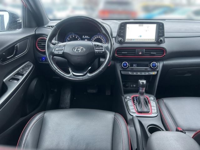 Fahrzeugabbildung Hyundai KONA Unique Plus 4WD HUD Navi Klimasitze LED App