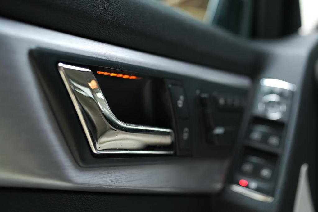 Mercedes-Benz GLK 350