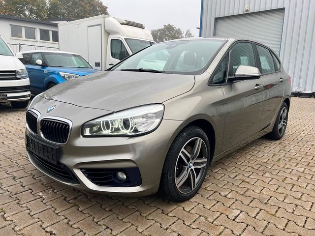 BMW 220d xDrive Sport Line HEAD-UP RFKAM LED AHK 8XB