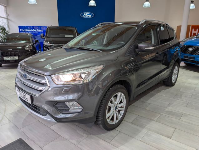 Ford Kuga Cool & Connect