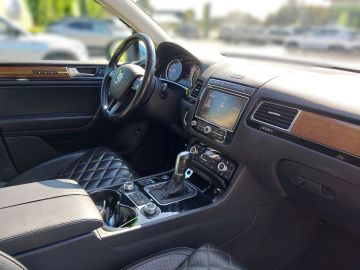 Volkswagen Touareg - 3