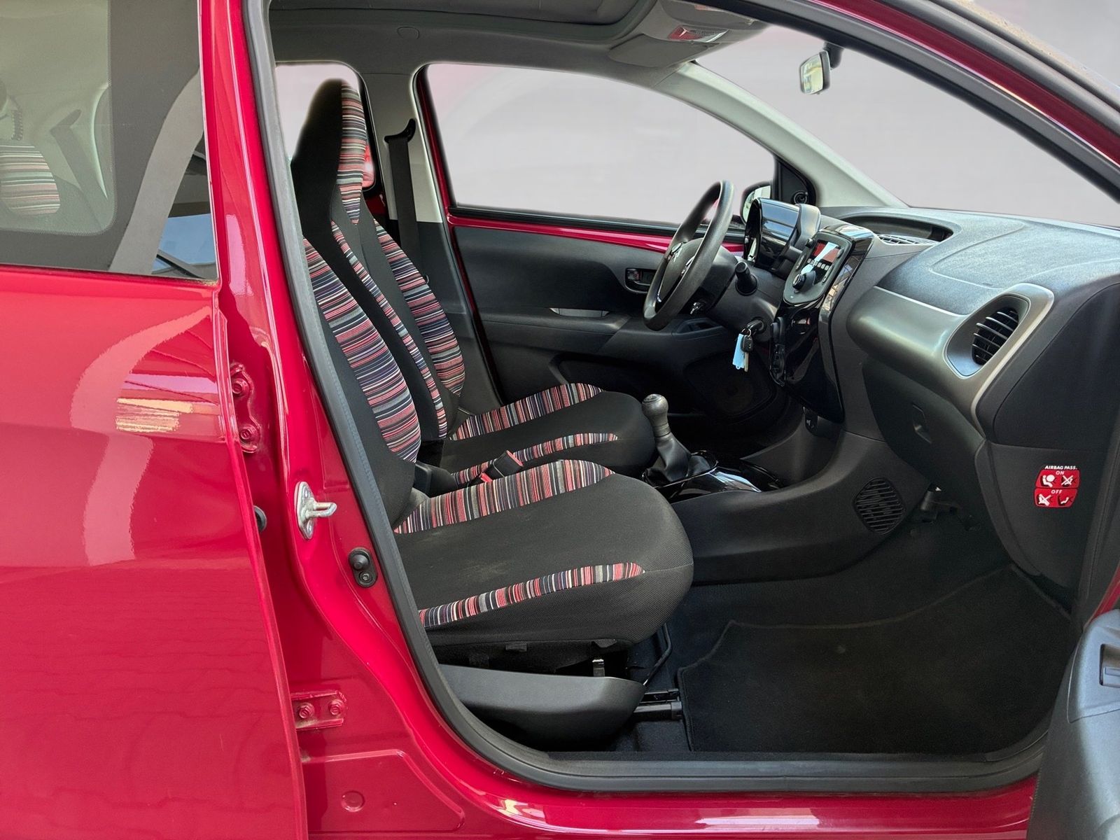 Fahrzeugabbildung Citroën C1 1.0 VTi Airscape Feel PDC,SD