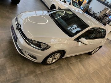 MYAUTOCENTER – Gebraucht- und Jahreswagen mit Werkstattservice in Pfaffenhofen Volkswagen Golf VII Lim. Comfortline BMTStart-Stopp*Klima*