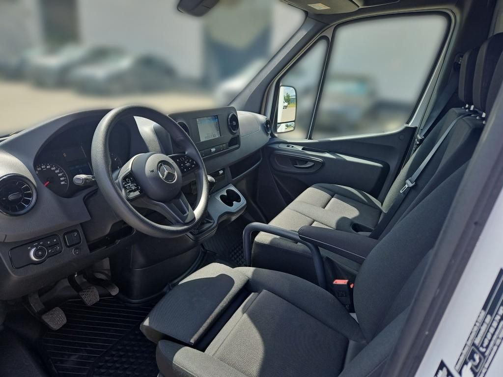 Fahrzeugabbildung Mercedes-Benz Sprinter 317 Koffer LBW 4.325 Navi RFK SHZ Klima
