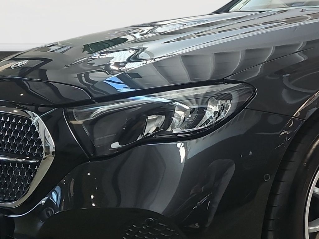 Fahrzeugabbildung Mercedes-Benz E 220 dT ACC LED AHK Burmester4D Winterpaket