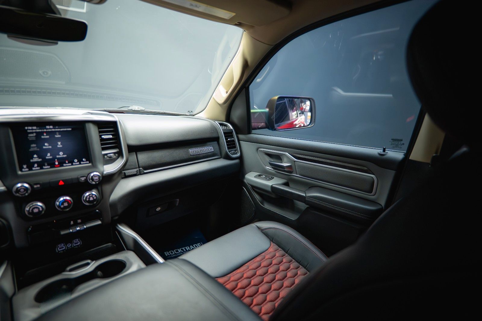 Fahrzeugabbildung Dodge RAM 5.7 V8 HEMI 4x4 RED DEVIL Offroad LONGBED