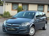 Opel Astra H Caravan Selection "110 Jahre" - Opel Astra aus 2009: Kombi