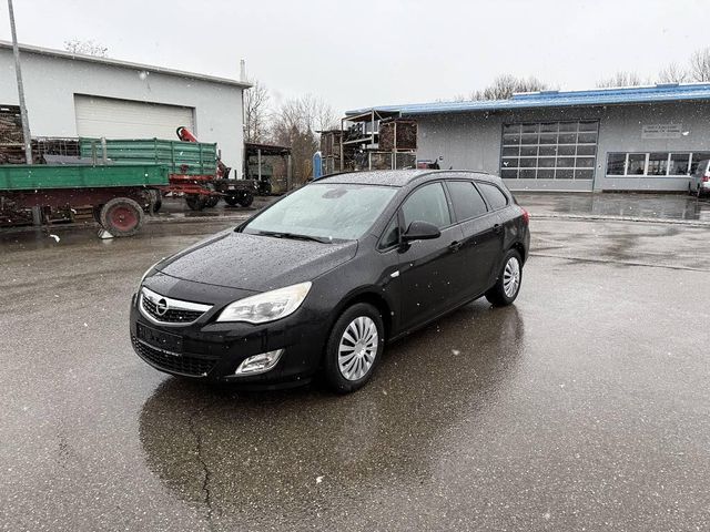 Opel Astra Sports Tourer 1.4 T Tüv & KD Neu *Garan...