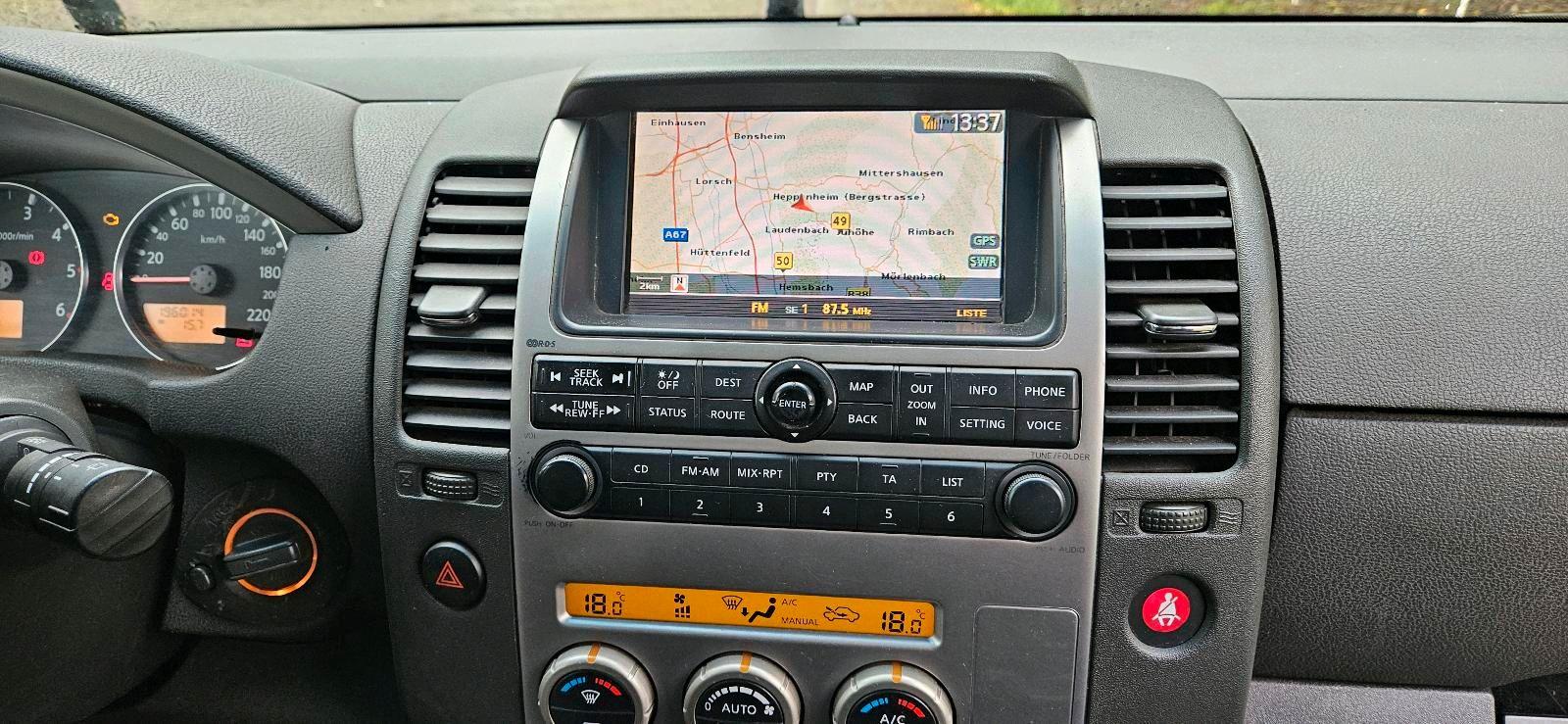 Nissan Pathfinder 2005 — photo 13