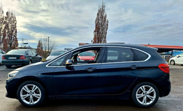 BMW 225 XE*Active Tourer*Nav*LED*Leder*Pano*HUD*CAM