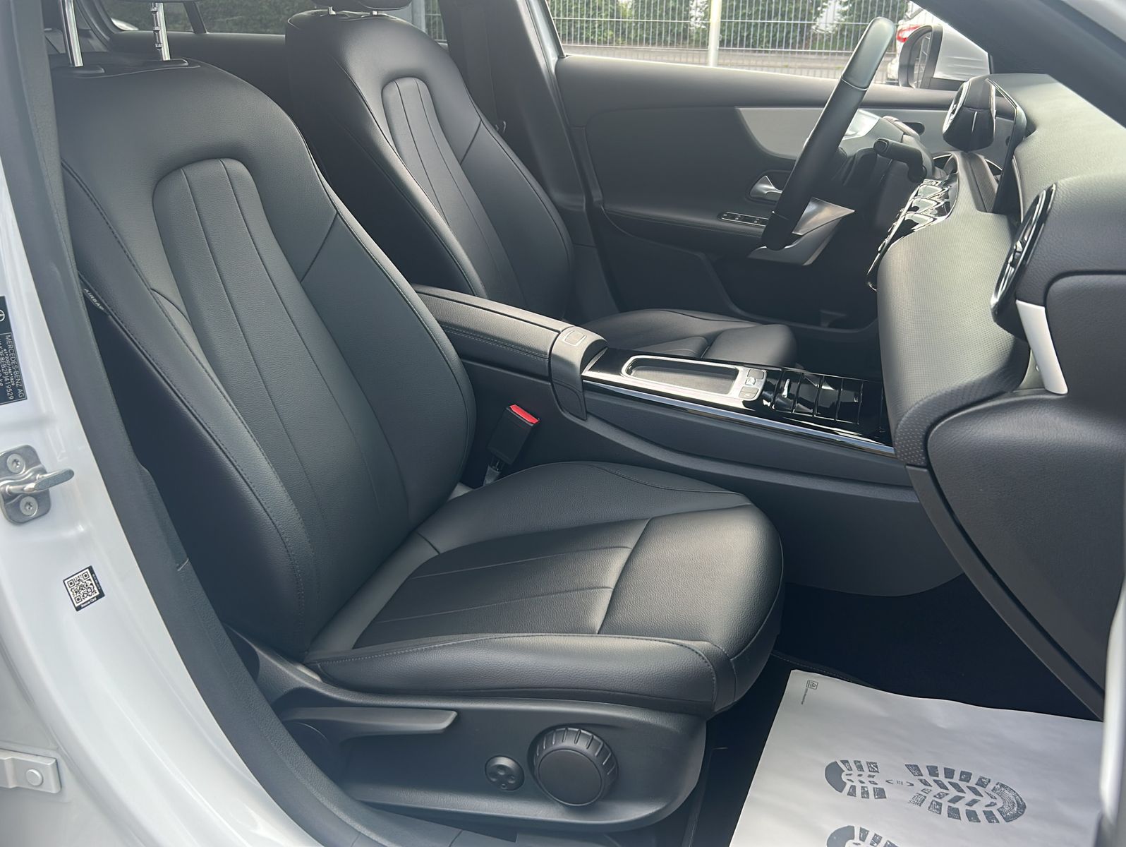Fahrzeugabbildung Mercedes-Benz A 180 Progressive Advanced