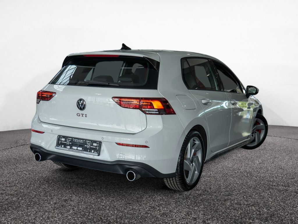 Volkswagen Golf - Bild 4
