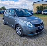 Suzuki Swift 1.3 5p. GLX - gebrauchte Suzuki Swift aus dem Jahr 2005