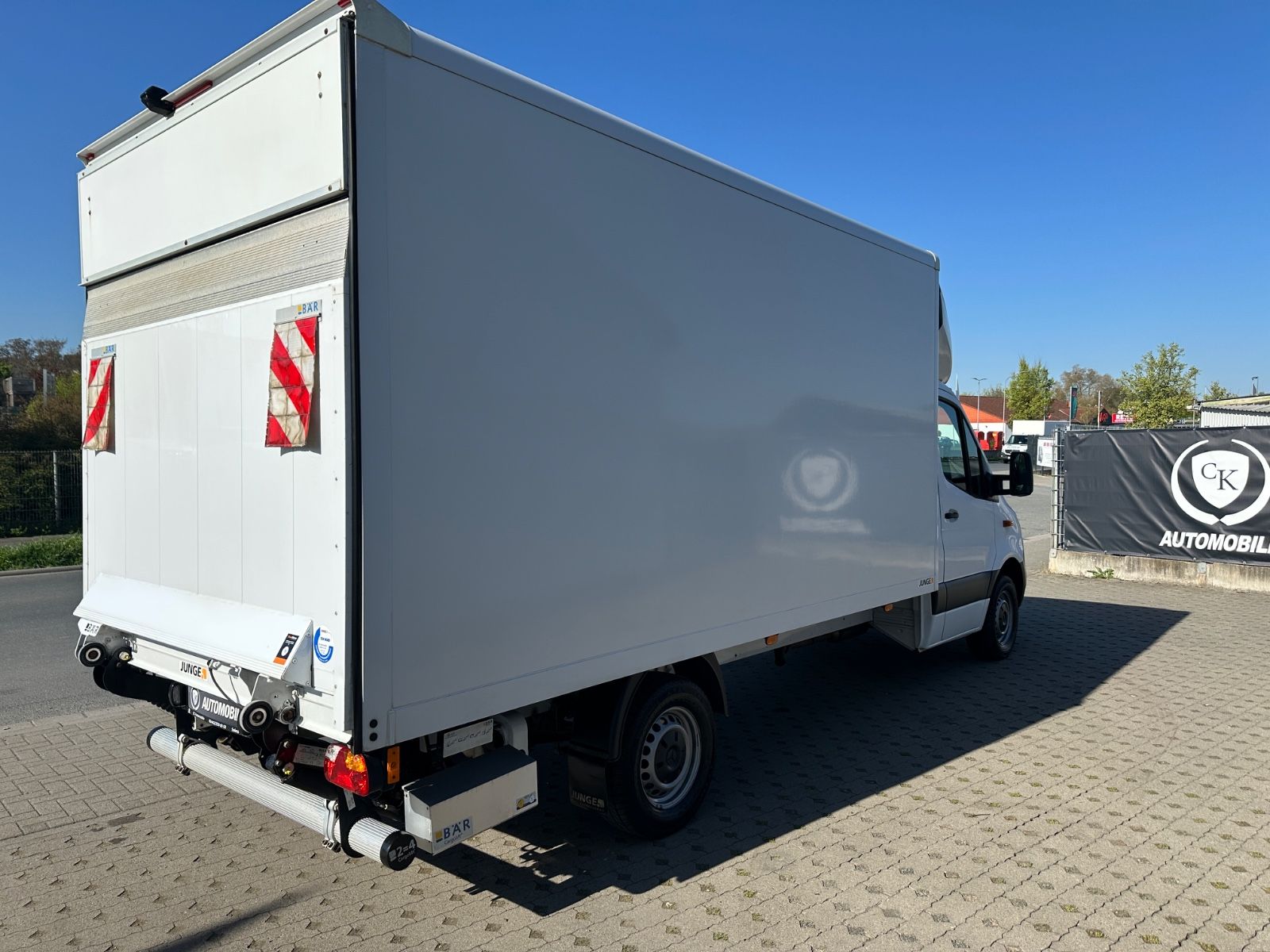 Fahrzeugabbildung Mercedes-Benz Sprinter III Koffer 316 CDI/LBW/Automatik/Klima