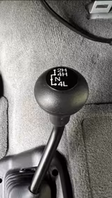 Ford F350 (4x4) Lariat V8-Diesel - Earthroamer - 350