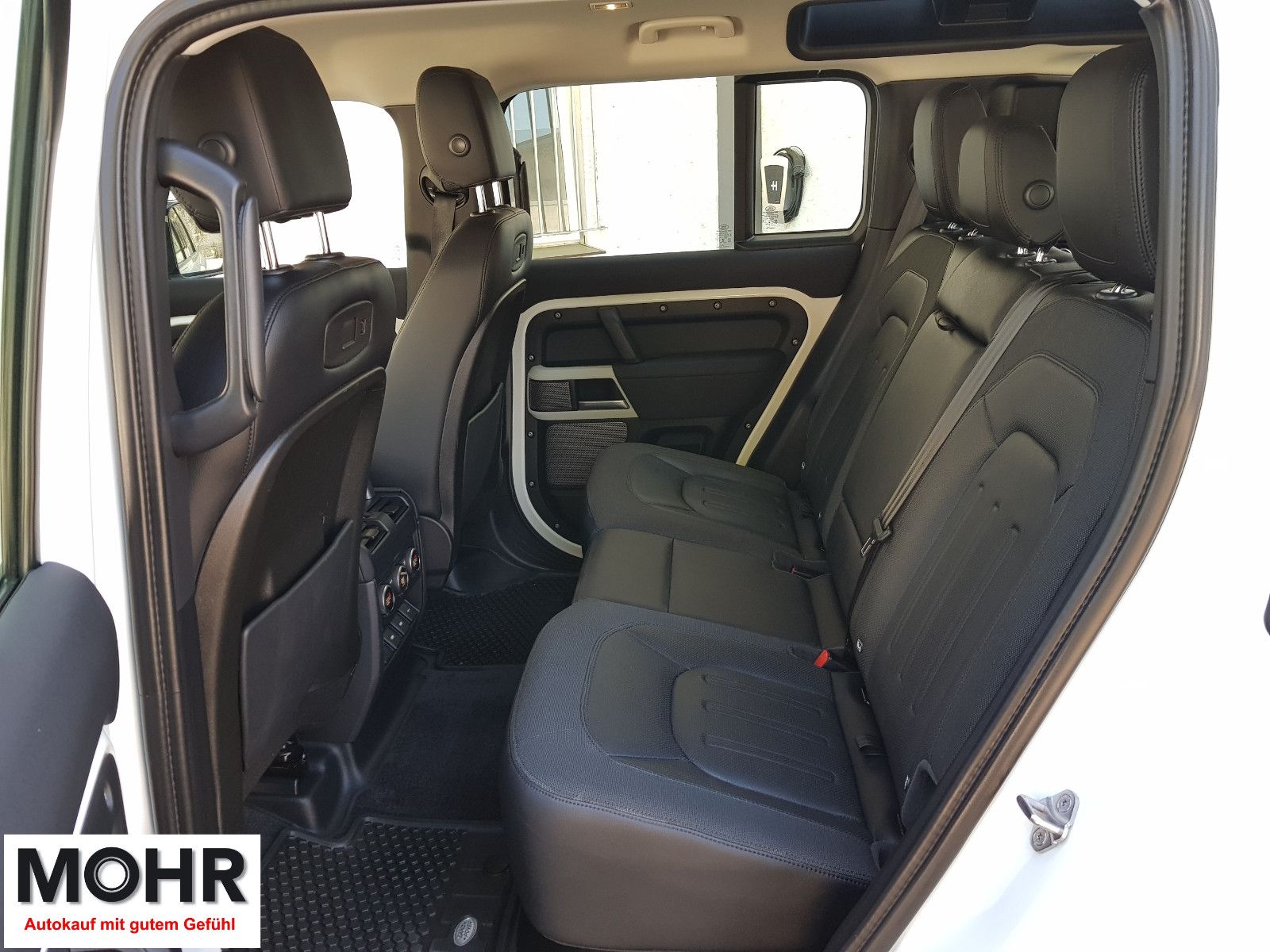 Land Rover Defender 110 D240S Autom AHK Kamera Winterpak foto 17