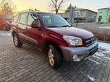 Toyota RAV 4  2.0 VVT-i 4X4 Facelift - gebrauchte Toyota RAV 4 aus dem Jahr 2004