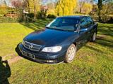 Opel Omega 2.5 V6 - Opel Omega: V6