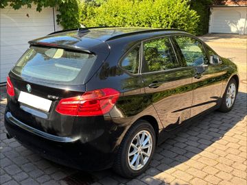 BMW 218 - 3