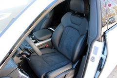 AUDI Q8 50 TDI quattro/ S-LINE/ PANO/ MATRIX/ STANDHZ AUDI Q8 50 TDI quattro/ S-LINE/ PANO/ MATRIX/ STANDHZ