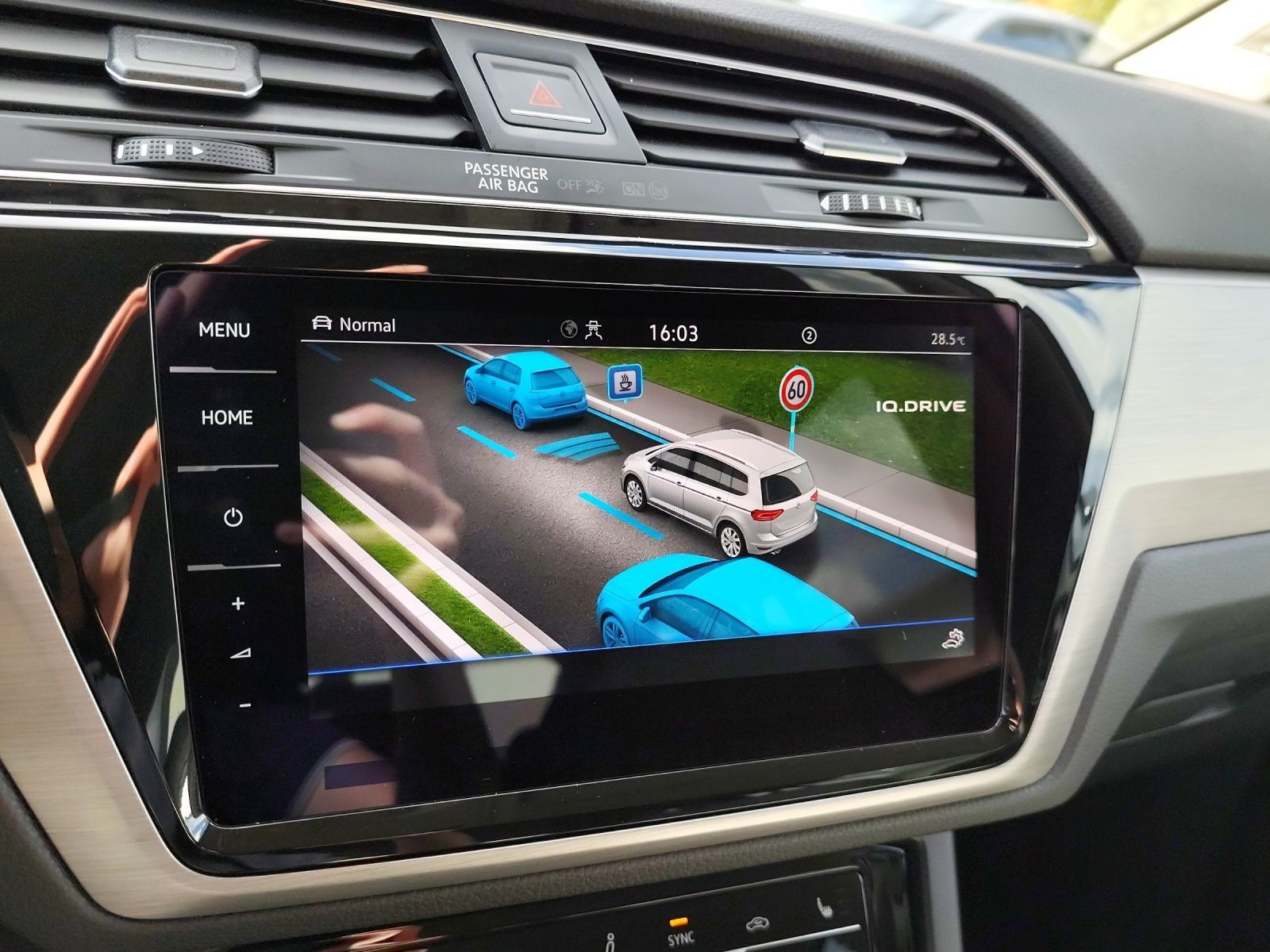 Volkswagen Touran - Bild 12