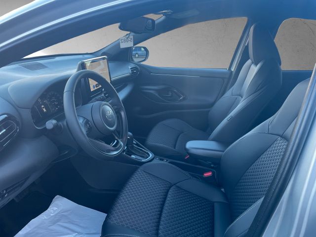 Toyota Yaris 1.5 Style *2xPDC*ACC*CAM*DAB*LED*NAV*SHZ*