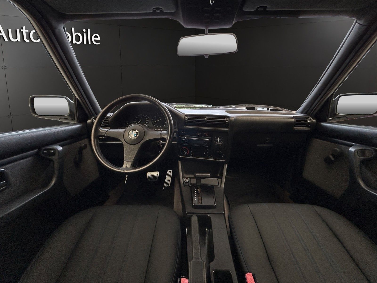 Fahrzeugabbildung BMW 320i E30/Automatik/Leder/H-Zulassung