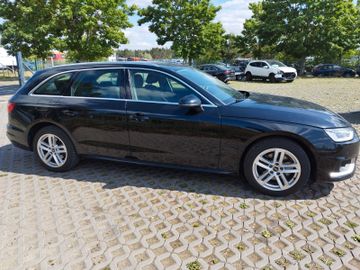 Audi A4 - 5